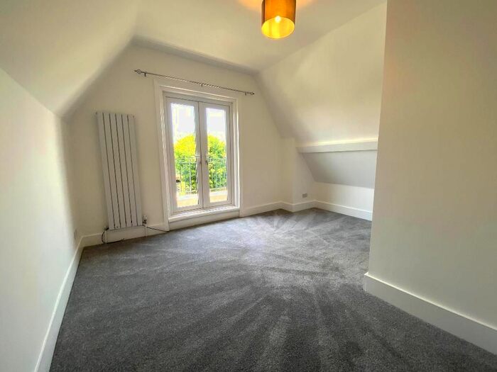 1 Bedroom Flat To Rent In New Church Road, Hove, East Sussex, BN3