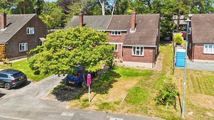 3 Bedroom Semi Detached House For Sale In King Edwards Road, Ascot, SL5