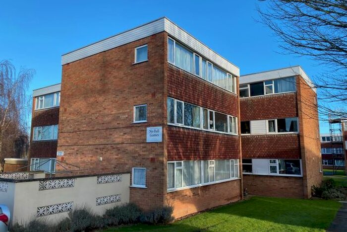 2 Bedroom Flat To Rent In Overdale Road, Coventry, CV5