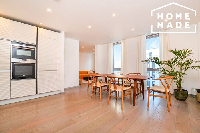 2 Bedroom Flat To Rent In Worcester Place, EC1V