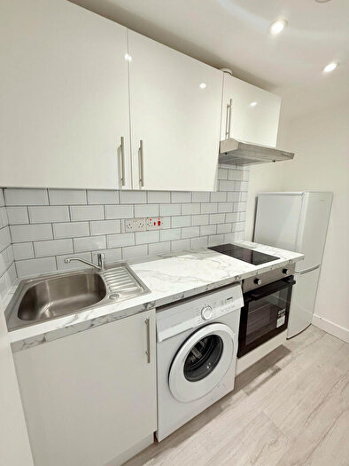 Studio To Rent In Linthorpe Road, N16