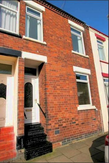 2 Bedroom Terraced House To Rent In Westland Street, Penkhull, Stoke-on-trent, ST4