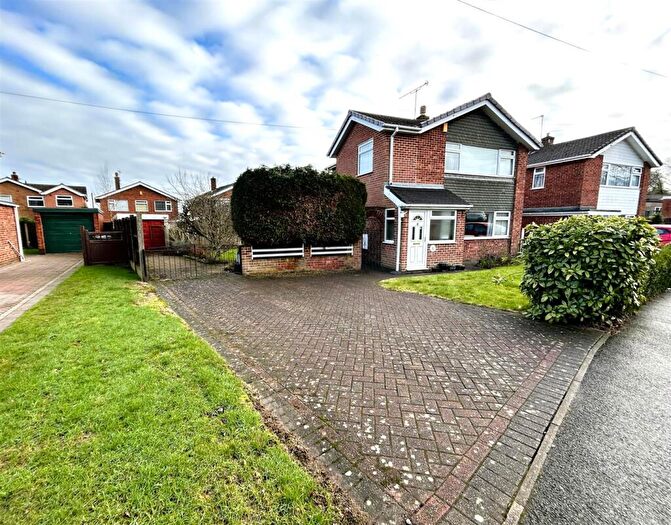 3 Bedroom Detached House For Sale In Laund Nook, Belper, DE56