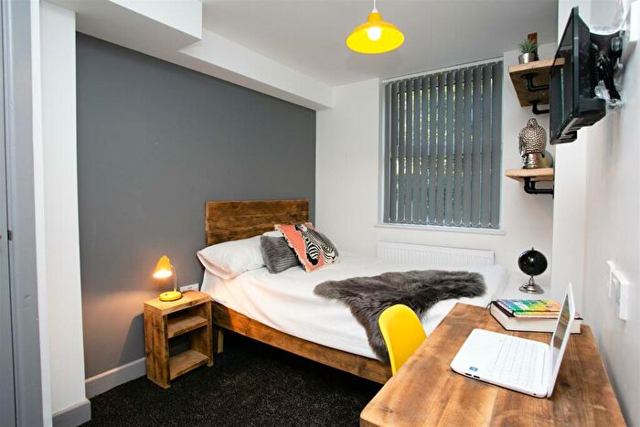 5 Bedroom Terraced House To Rent In Oxford Street, Stoke, Coventry, CV1