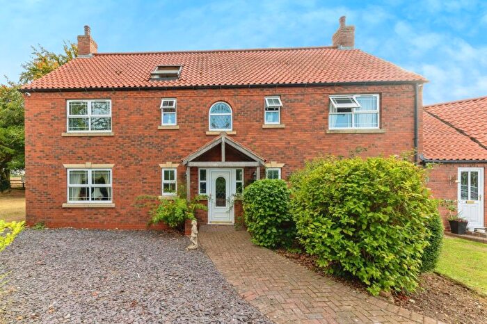 5 Bedroom Detached House For Sale In Louth Road, Fotherby, Louth, LN11