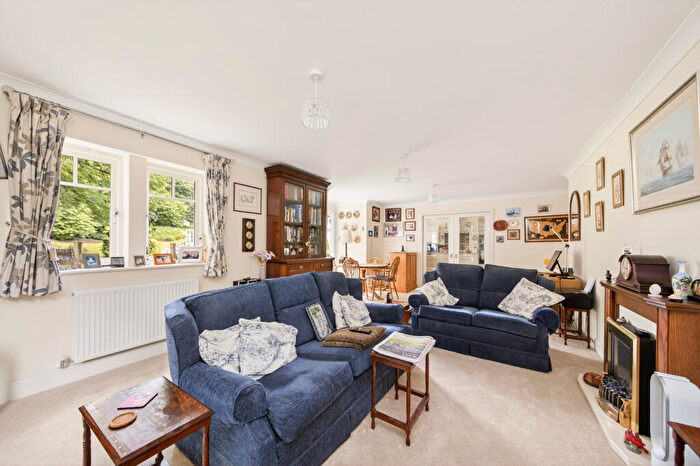 2 Bedroom Retirement Property For Sale In Conyers View, Ben Rhydding Drive, Ilkley, Bradford, LS29