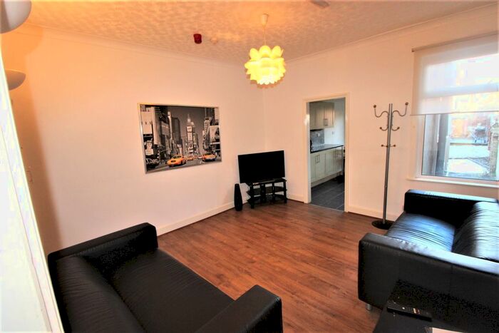 5 Bedroom Terraced House To Rent In Bolingbroke Road, Coventry, CV3