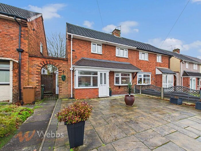 2 Bedroom Semi Detached House For Sale In Clockmill Road, Walsall, WS3