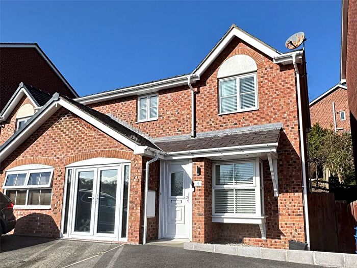 3 Bedroom Semi Detached House For Sale In Maes Berea, Bangor, Gwynedd, LL57