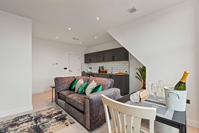 1 Bedroom Flat To Rent In Sandgate Road, Folkestone, CT20