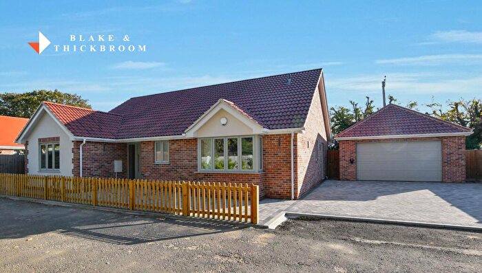 3 Bedroom Detached Bungalow For Sale In Holland Road Gardens, Little Clacton, CO16