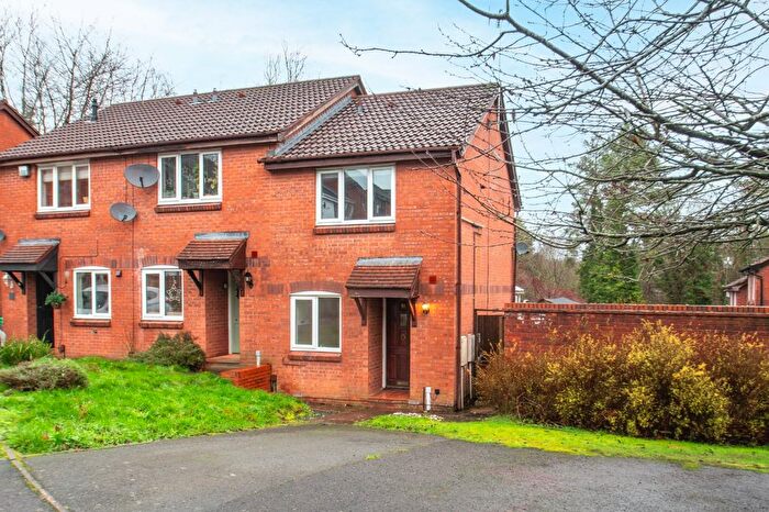 2 Bedroom End Terrace House For Sale In Plymouth Close, Headless Cross, Redditch, Worcestershire, B97