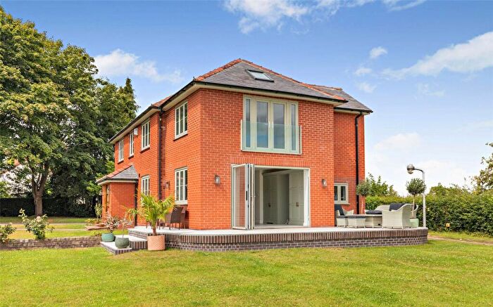 4 Bedroom Detached House For Sale In Cogshall Lane, Little Leigh, Northwich, Cheshire, CW9