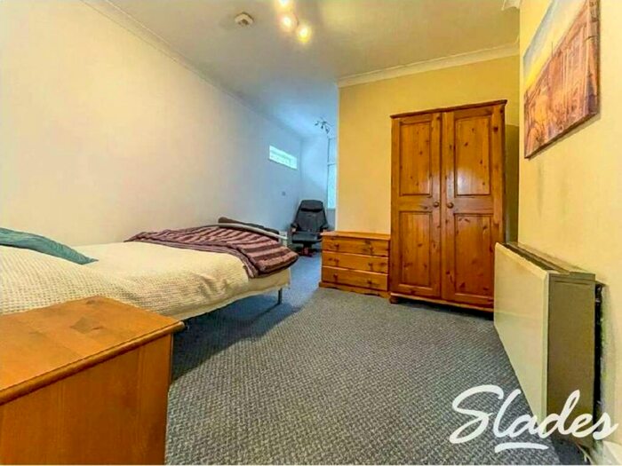 Studio To Rent In Horsa Road, Southbourne, Bournemouth, BH6