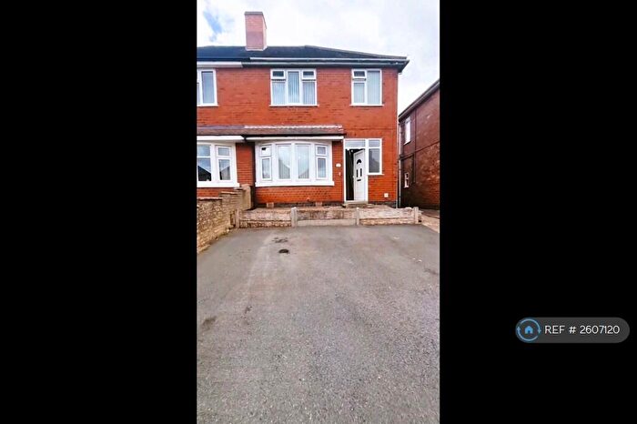 3 Bedroom Semi-Detached House To Rent In Greenwood Road, Burton-On-Trent, DE15