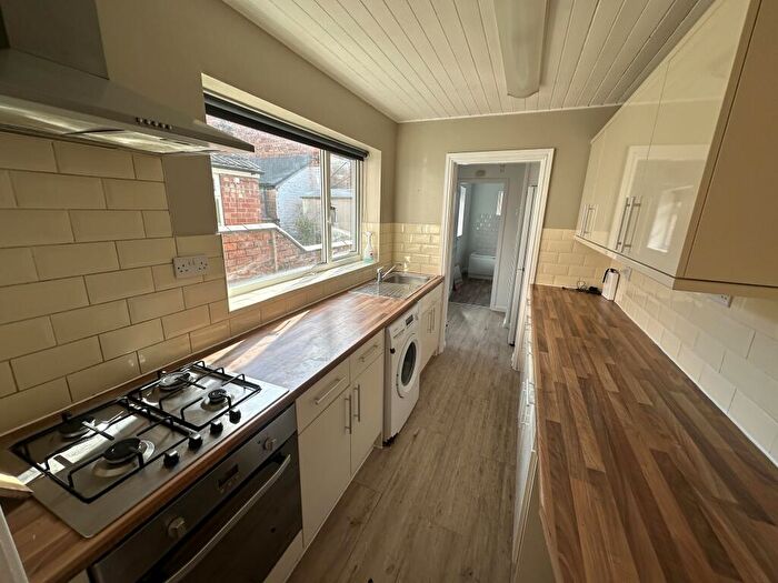 4 Bedroom Terraced House To Rent In Stylish Bedroom House // /, LN5