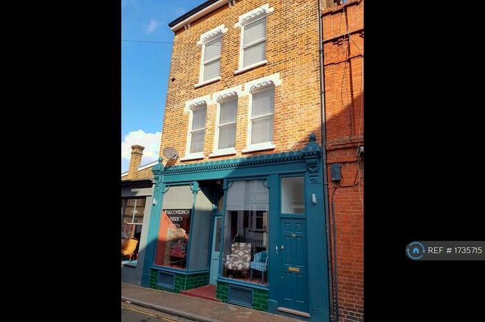 3 Bedroom Flat To Rent In Addington Street, Ramsgate, CT11