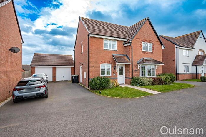 4 Bedroom Detached House For Sale In Copse Wood Way, Bromsgrove, Worcestershire, B61