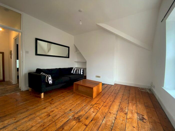 1 Bedroom Flat To Rent In Claude Road, CF24