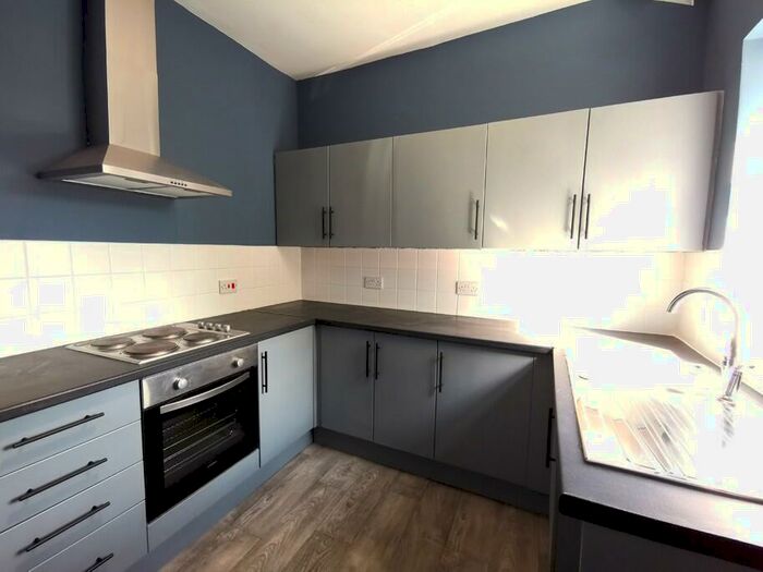 2 Bedroom Flat To Rent In Adlington, Chorley, #, PR6