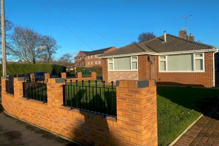 2 Bedroom Semi-Detached Bungalow To Rent In Wickersley, Rotherham, S66