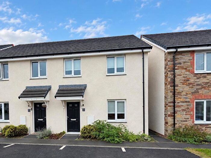 3 Bedroom Semi-Detached House To Rent In Gorse Lane, Higher Trewhiddle, PL25