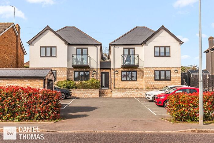 1 Bedroom Flat For Sale In Daniel Thomas | Larsen House, Farm Hill Road, Waltham Abbey, EN9