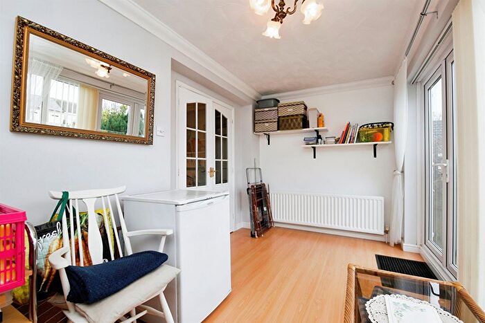 3 Bedroom Semi-Detached House For Sale In Verner Close, Hartlepool, TS24