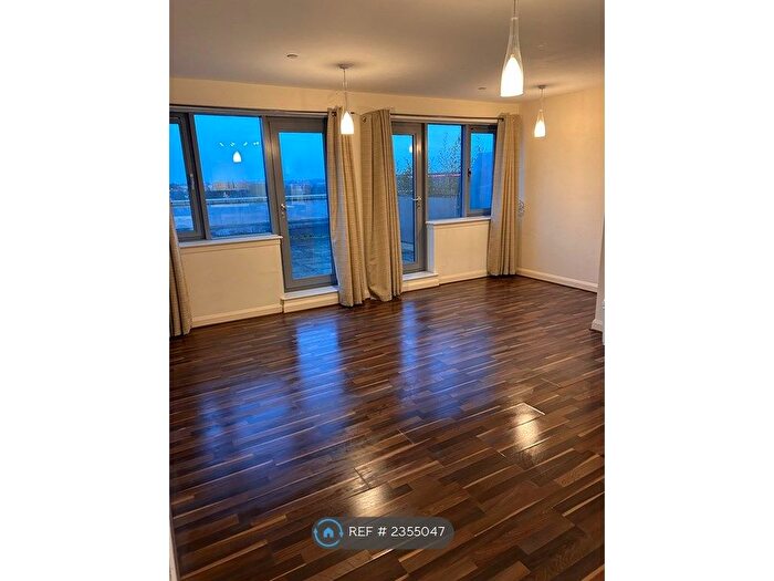 2 Bedroom Flat To Rent In Bloomsbury House, Northampton, NN1