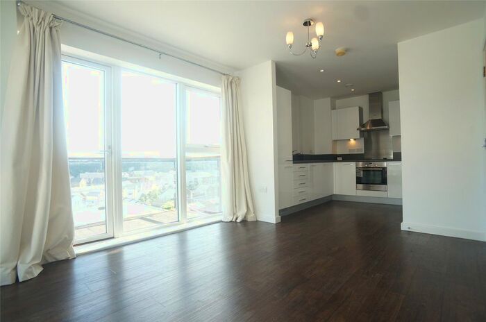 1 Bedroom Flat To Rent In Clarinda House, Clovelly Place, Greenhithe, DA9