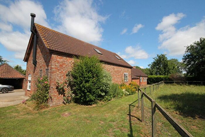 2 Bedroom Detached Bungalow To Rent In Maunby, Thirsk, YO7