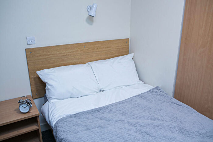 6 Bedroom Private Hall To Rent In Woodgate, Loughborough, LE11