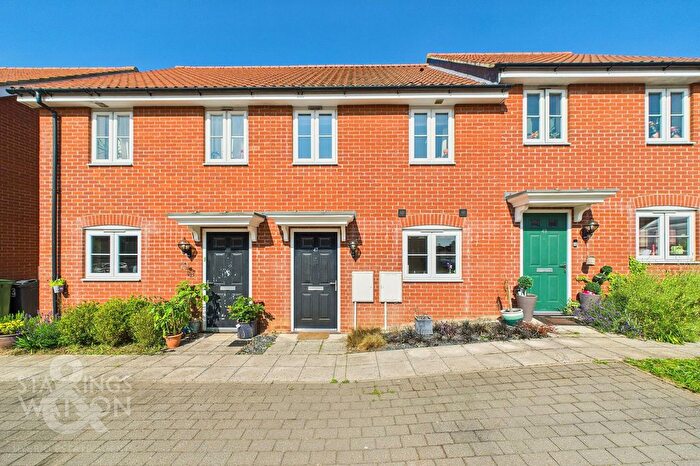 2 Bedroom Terraced House For Sale In Oak Avenue, Loddon, Norwich, NR14