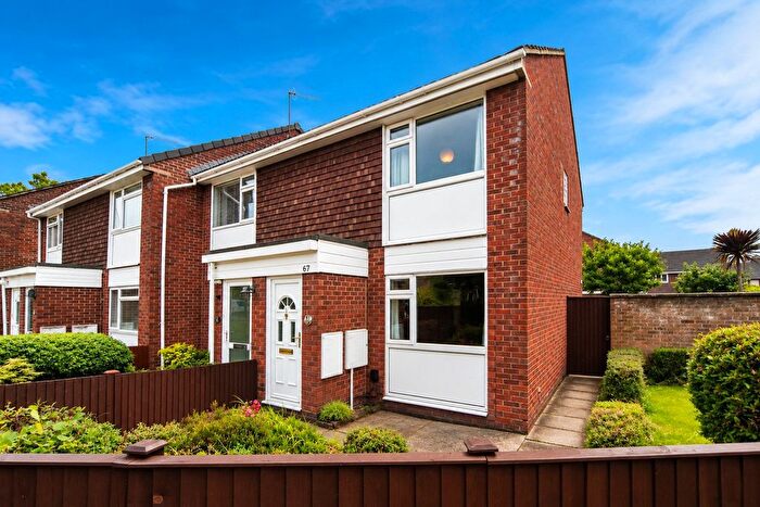 2 Bedroom Semi-Detached House For Sale In Charles Knott Gardens, Banister Park, Southampton, SO15