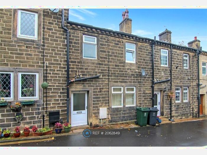 2 Bedroom Terraced House To Rent In Chapel Road, Steeton, Keighley, BD20