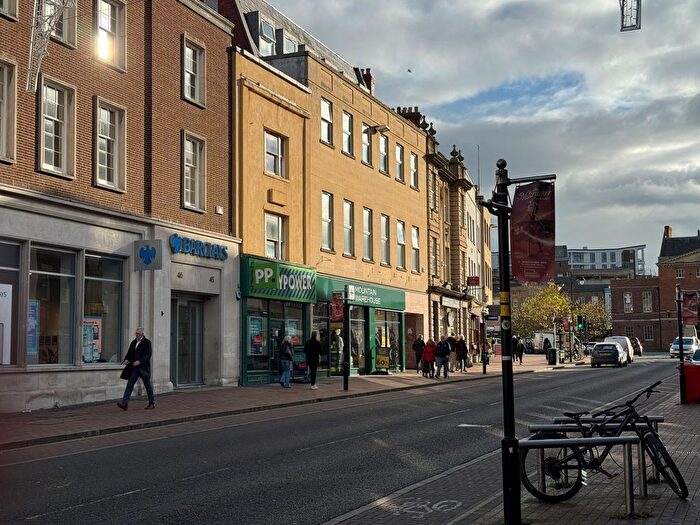 1 Bedroom Flat To Rent In North Street, Taunton, TA1