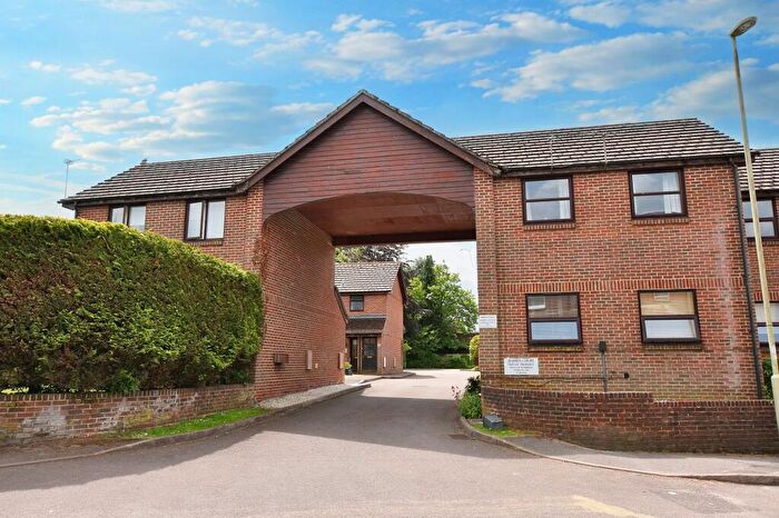 1 Bedroom Flat To Rent In Harris Court, Liphook, GU30