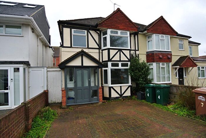 3 Bedroom Semi-Detached House To Rent In Heathcroft Avenue, Sunbury-On-Thames, TW16
