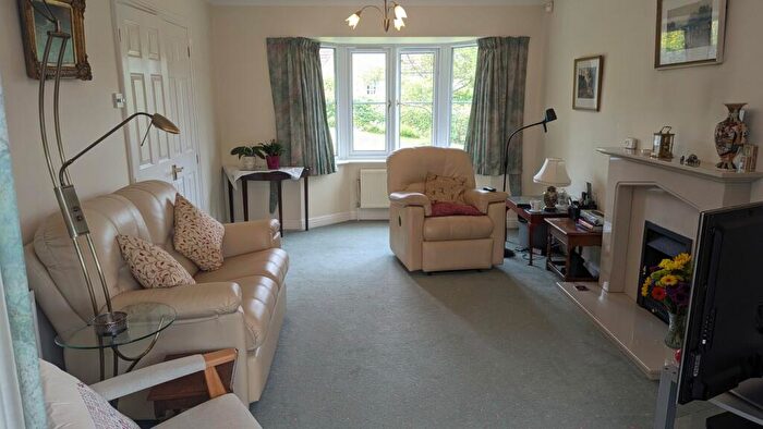 4 Bedroom Detached House For Sale In South Meadow, South Horrington, Wells, BA5