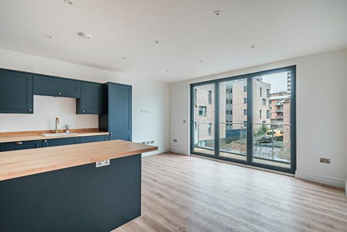 2 Bedroom Apartment For Sale In Richmond Parade, Brighton, BN2