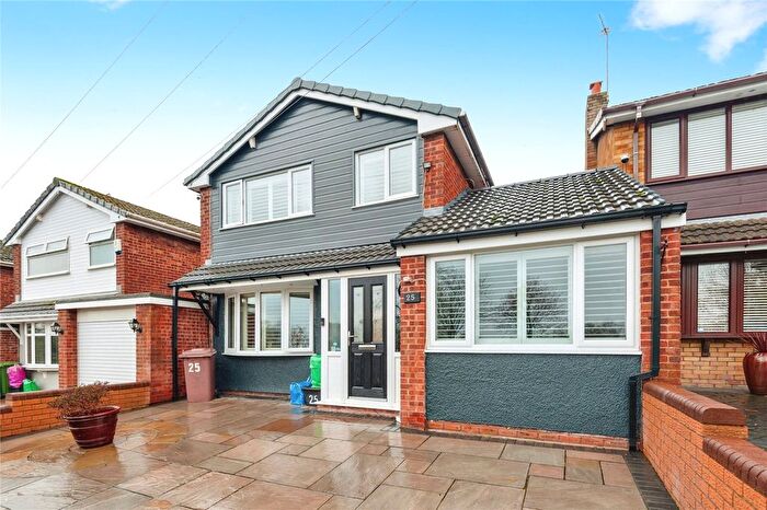 3 Bedroom Link Detached House For Sale In Sutton Park Drive, St. Helens, Merseyside, WA9
