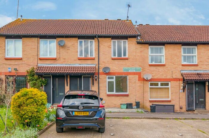 1 Bedroom Maisonette To Rent In Strickland Way, Farnborough, Orpington, BR6