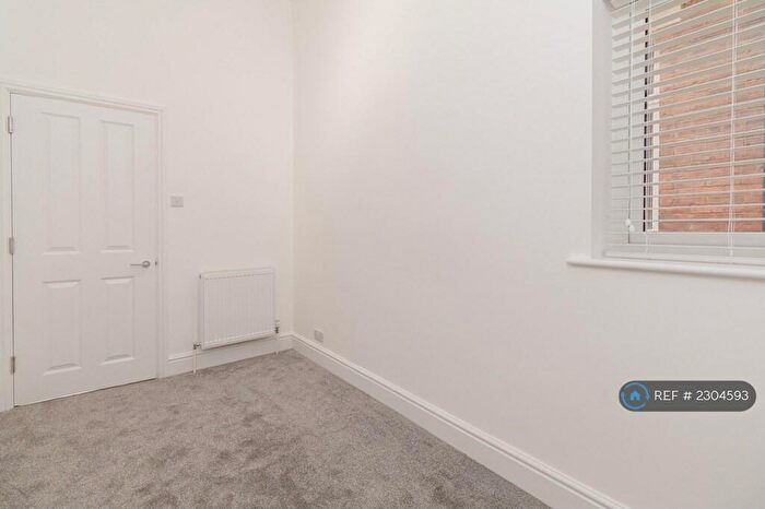 2 Bedroom Flat To Rent In Bouverie Road West, Folkestone, CT20