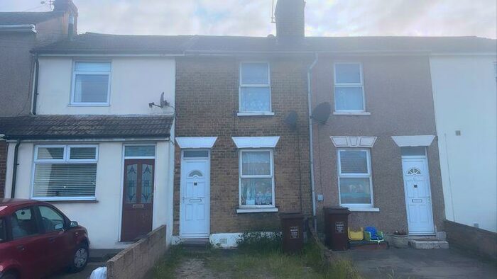 3 Bedroom Terraced House To Rent In Nelson Road, Gillingham, ME7