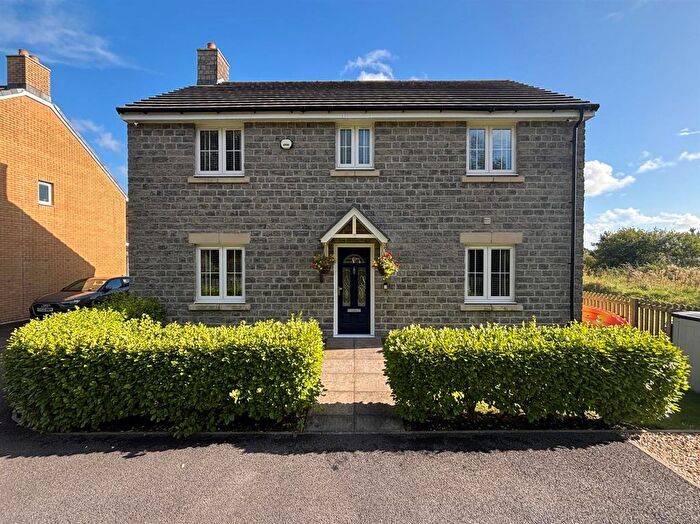 4 Bedroom Detached House For Sale In Rhes Brickyard Row, Llanelli, SA15