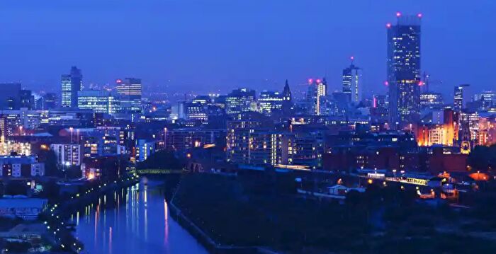 Studio For Sale In Seymour Grove, Old Trafford, Manchester, M16