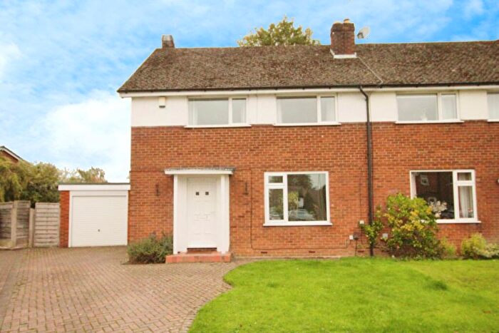 3 Bedroom Semi-Detached House For Sale In Willow Drive, Handforth, Wilmslow, Cheshire, SK9