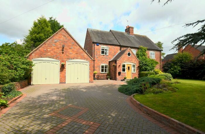 5 Bedroom Detached House For Sale In Haunton, Tamworth, B79