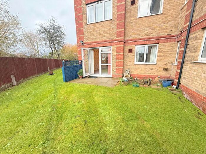 Apartment For Sale In Amberley Court, Freshbrook Road, Lancing, West Sussex, BN15