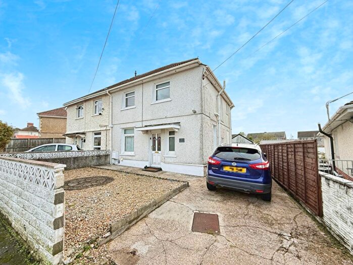 3 Bedroom Semi Detached House For Sale In Bryncelin Road, Gorseinon, Swansea, West Glamorgan, SA4